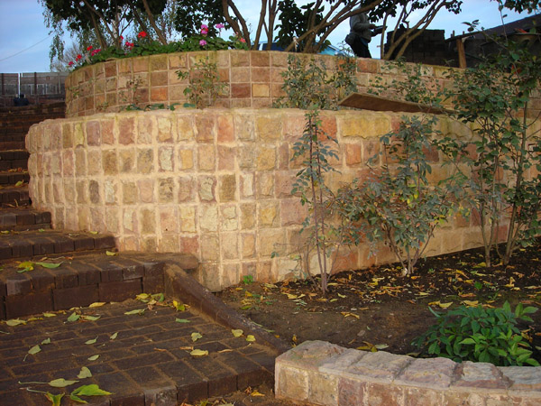 Мощение и укладка брусчатки